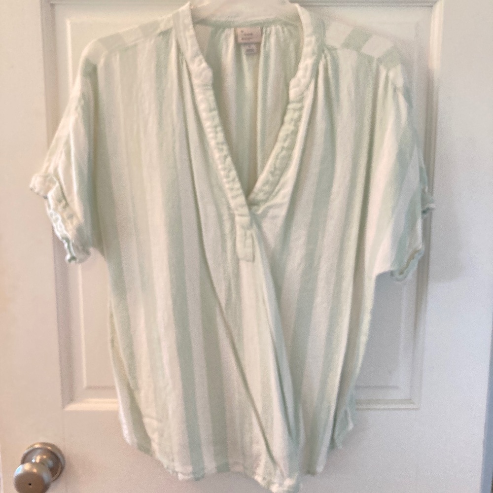 Coastal grandma linen top